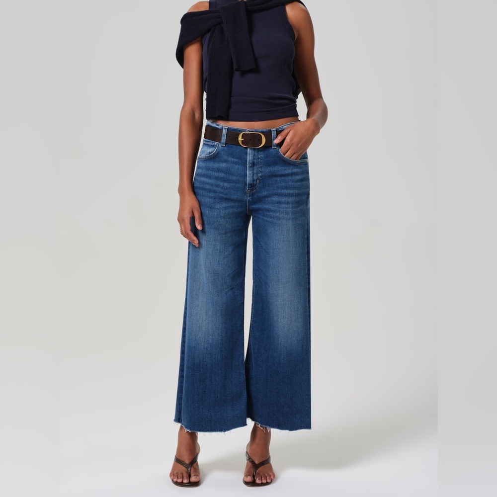 NWOT Citizens of Humanity Lyra Wide Leg Crop Raw Hem size 24 in Ambry